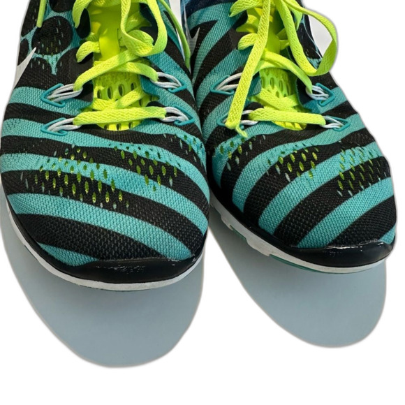 Nike Women's SZ 7.5 Free TR 5.0 Aqua Green Running Shoe Bold Laces Sneaker - Picture 5 of 15